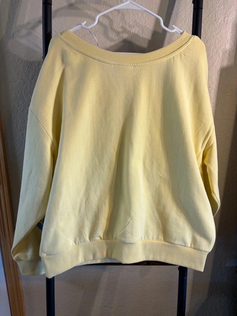 Strawberry Shortcake Off Shoulder Sweatshirt Yellow Floral Women M - Picture 5 of 5